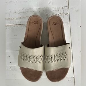 UGG Women's Slip-on Wedge Sandals